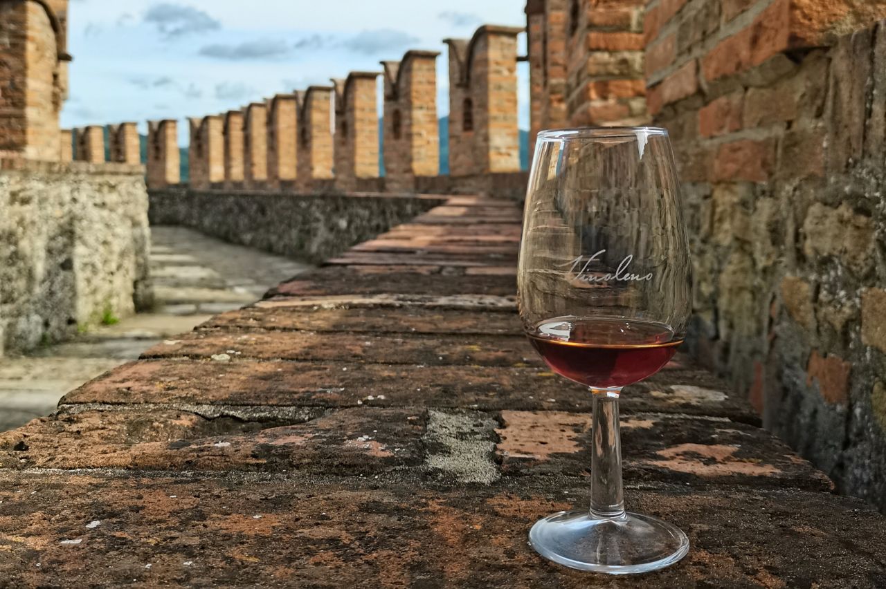 Vinole d'estate 2024 festival del vino a Vigoleno